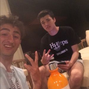 Meet your Posher, Ryan